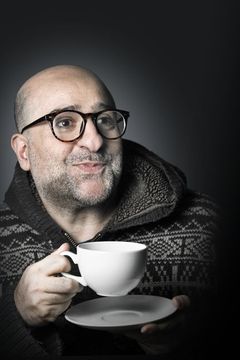 Foto de Omid Djalili