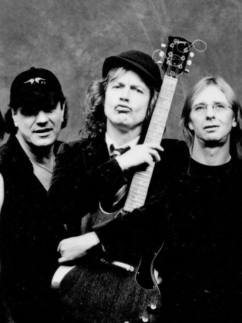 [AC/DC] Biografia, Altura, Idade, Nome Completo, Aniversário e Signo