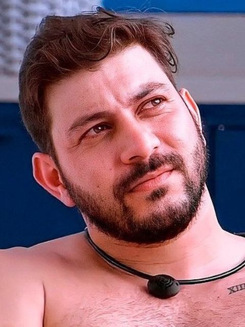 Clique para saber idade, peso, altura, etc de Caio Afiune (BBB 21). Foto de Caio Afiune (BBB 21)