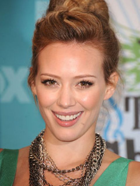 Clique para saber idade, peso, altura, etc de Hilary Duff. Foto de Hilary Duff