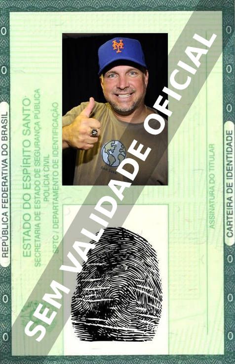 Imagem hipotética representando a carteira de identidade de Garth Brooks