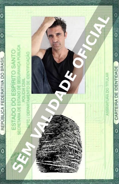 Imagem hipotética representando a carteira de identidade de Gilles Marini