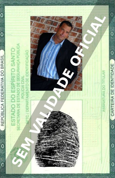 Imagem hipotética representando a carteira de identidade de Jeff Chase