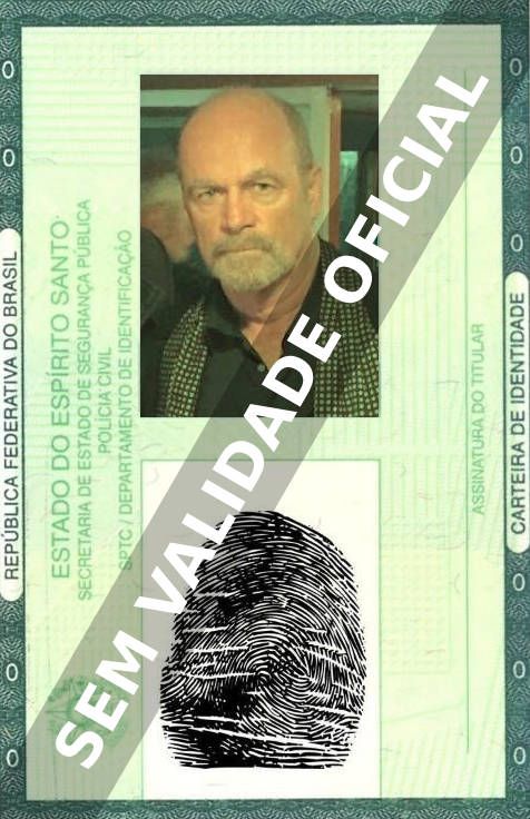 Imagem hipotética representando a carteira de identidade de John Finn