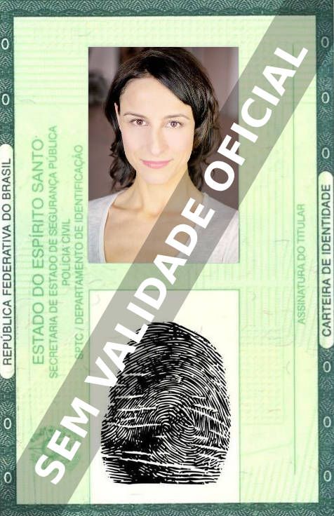 Imagem hipotética representando a carteira de identidade de Kassandra Santos