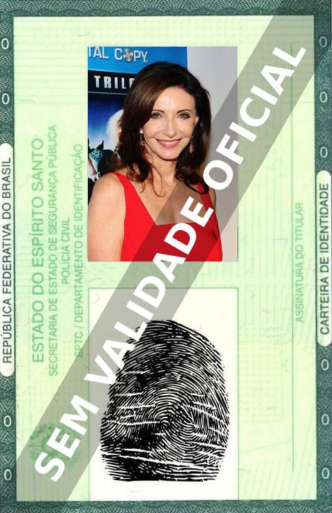 Imagem hipotética representando a carteira de identidade de Mary Steenburgen