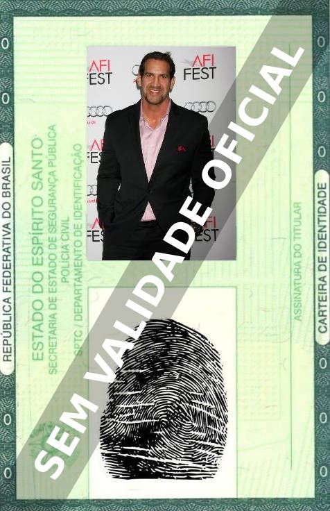 Imagem hipotética representando a carteira de identidade de Matthew Willig