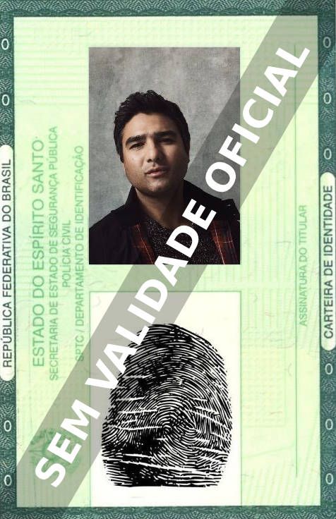 Imagem hipotética representando a carteira de identidade de Nick Mohammed