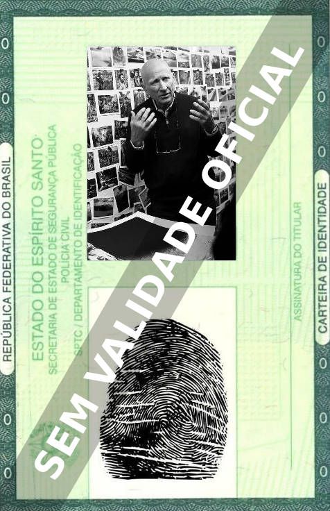 Imagem hipotética representando a carteira de identidade de Sebastião Salgado