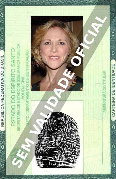 Imagem hipotética representando a carteira de identidade de Tracy Middendorf
