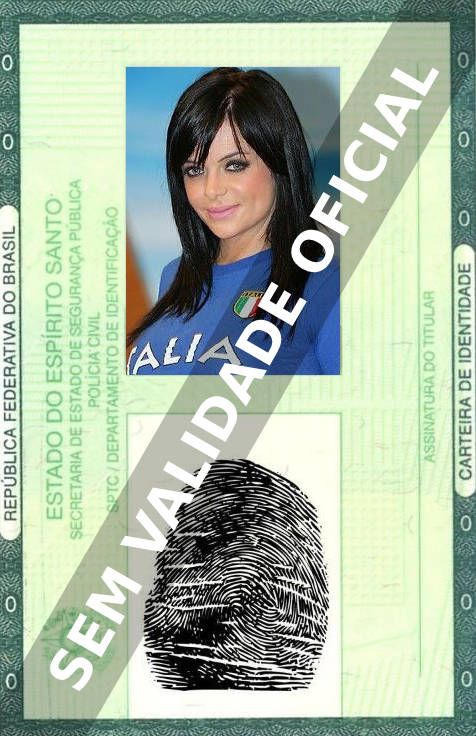 Imagem hipotética representando a carteira de identidade de Valentina Francavilla