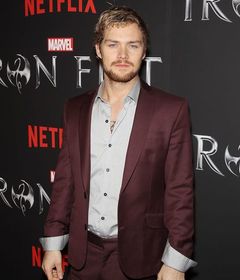 Foto de Finn Jones