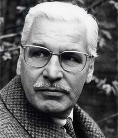 Foto de Friedrich Schoenfelder