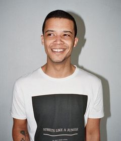 Foto de Jacob Anderson