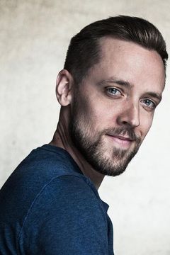 Foto de J. Adam Brown