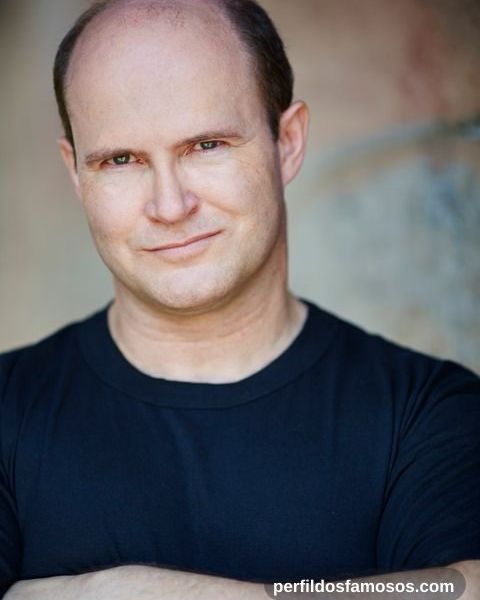 Andrew Thacher