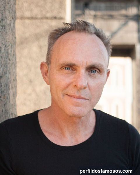 Dirk Martens