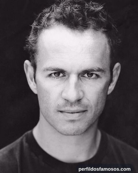 Greg Ellis