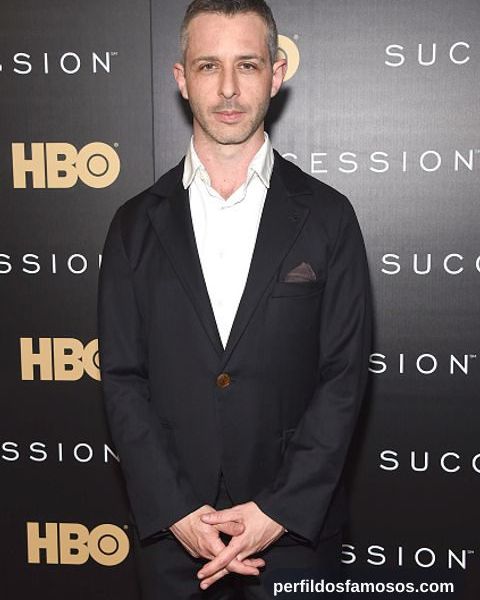 Jeremy Strong