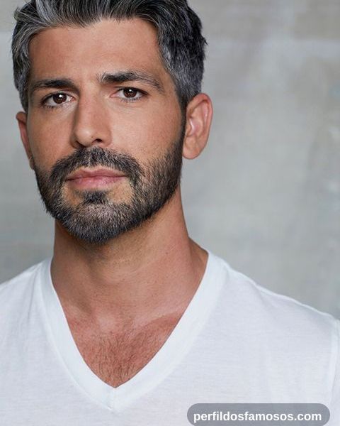 Kayvon Esmaili