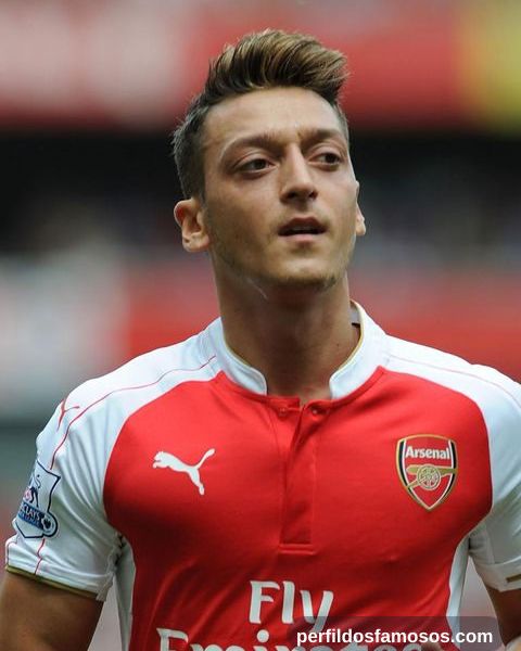 Mesut Özil