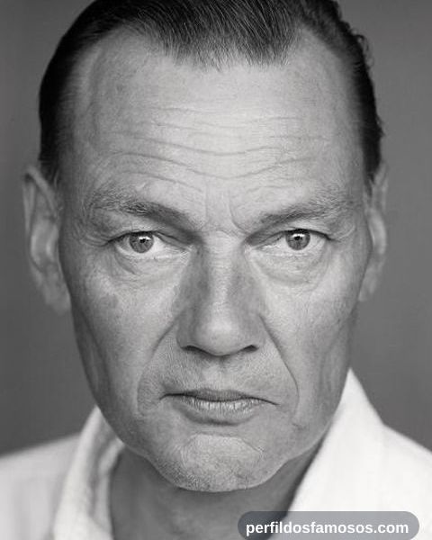 Paul Brightwell