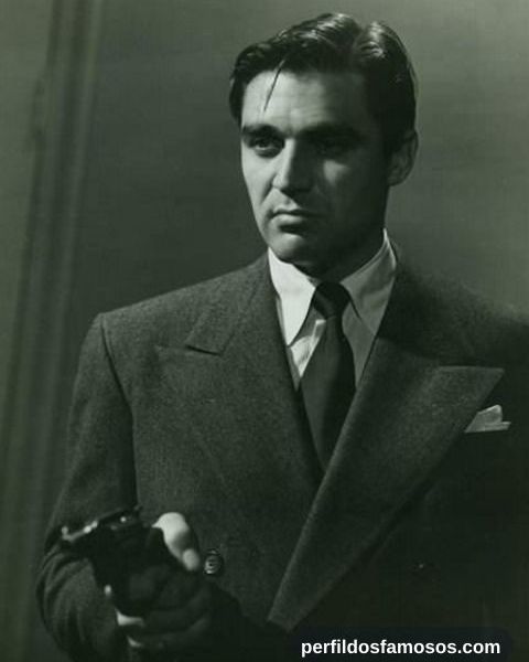 Steve Cochran