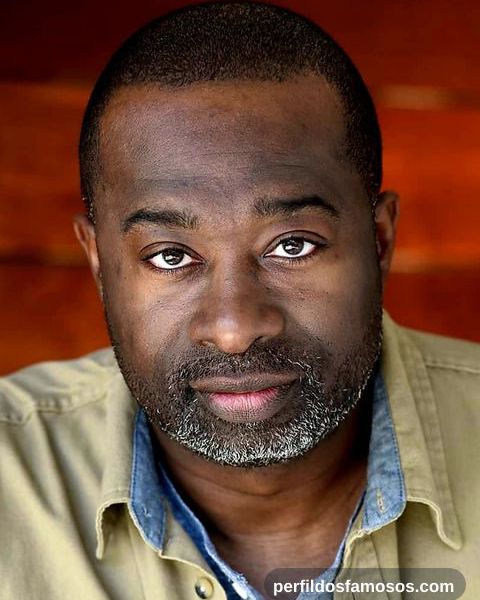 Timothy T Tyler