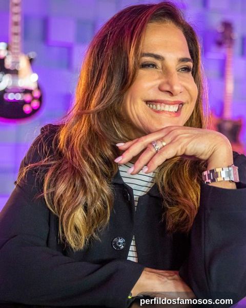 Totia Meireles