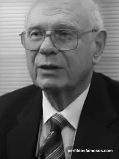 Foto de Paul Hellyer