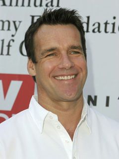 Foto de David James Elliott