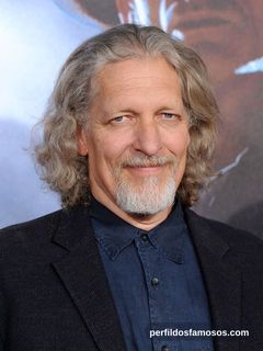 Foto de Clancy Brown