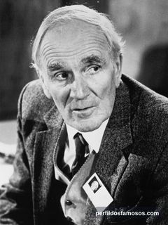 Foto de Desmond Llewelyn
