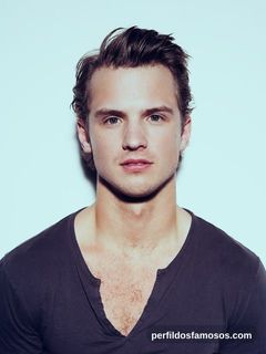 Foto de Freddie Stroma
