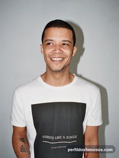 Foto de Jacob Anderson