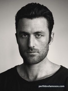 Foto de James Frecheville