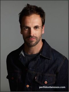 Foto de Jonny Lee Miller