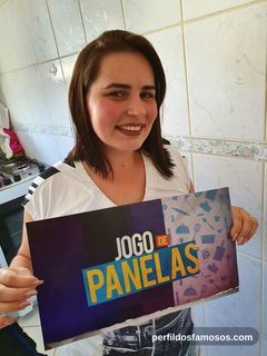 Foto de Paola Matedi (Jogo de Panelas)