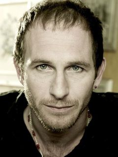 Foto de Paul Kaye