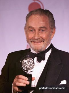 Foto de Roy Dotrice