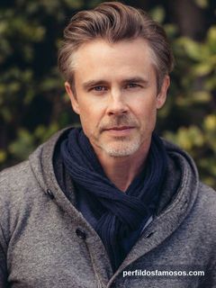 Foto de Sam Trammell