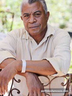 Foto de Tucker Smallwood