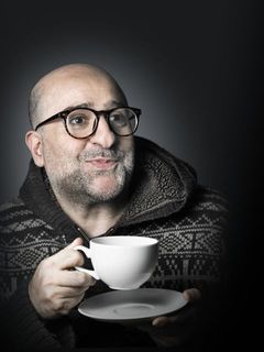 Foto de Omid Djalili