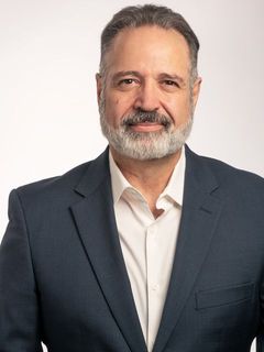 Foto de Robert J Morgalo