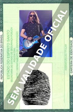 Imagem hipotética representando a carteira de identidade de Ace Frehley
