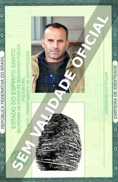 Imagem hipotética representando a carteira de identidade de Adam Lieberman