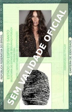 Imagem hipotética representando a carteira de identidade de Adriane Galisteu