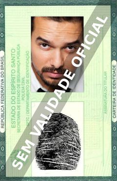 Imagem hipotética representando a carteira de identidade de Alejandro Edda