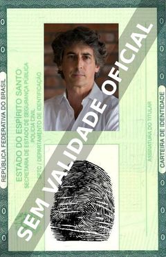 Imagem hipotética representando a carteira de identidade de Alexander Payne