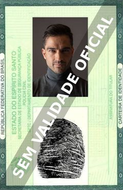 Imagem hipotética representando a carteira de identidade de Alfonso Herrera
